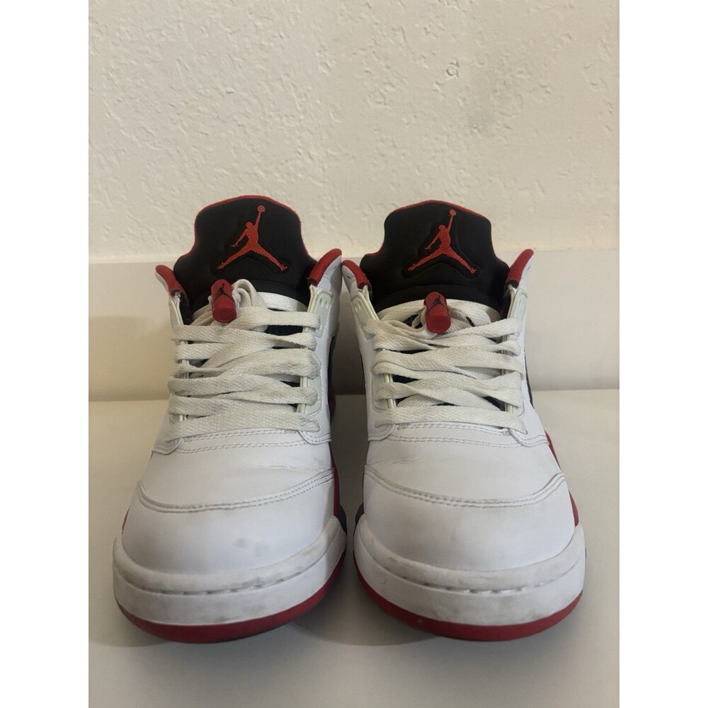 Air Jordan 5 Retro Low Fire Red Men’s Size 10.5 Excellent Condition